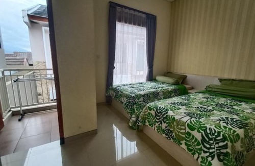 Sidomulyo Hotel | Full House at Villa Wukir 15 by N2K