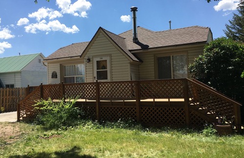 Paris House | Full Remodel in Bear Lake 15 minutes from North Beach