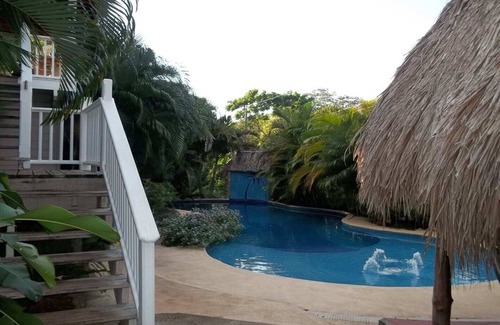 Isla de Utila House | Full Size Private Pool