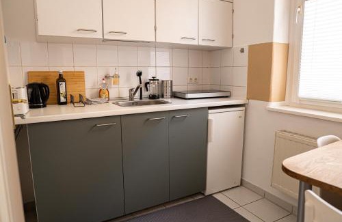 Halle Apartment | FullHouse - Halle - T28 - Deer Apartment