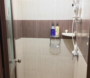 Puerto Princesa City Centre House | Fully AC 3BR House for 8pax near Airport and SM with 100mbps Wifi