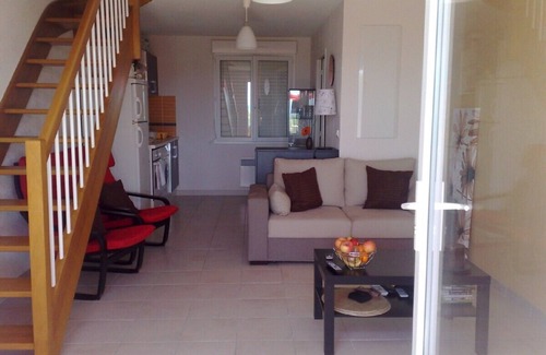 Marseillan Villa | Fully equipped modern villa, parking , terrace with view of the sea