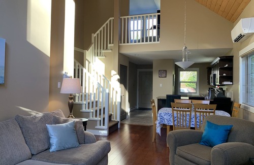 Regional District of Nanaimo Cottage | Fully-equipped near Rathtrevor Beach!