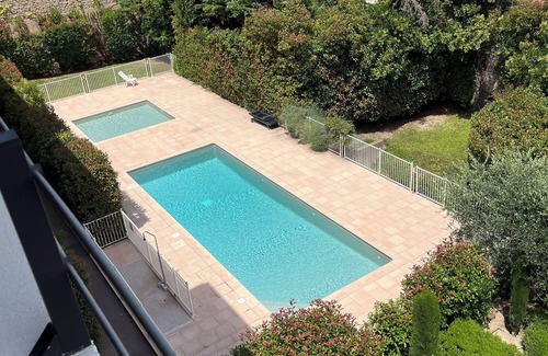 Carnot Apartment | Fully equipped studio in the center of Cannes with swimming pool, large terrace and air conditioning