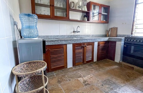 Ukunda House | Fully furnished 2 bedroom that is 5 minutes walk to the beach