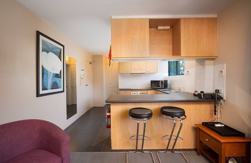 Russell Lea Apartment | Fully Furnished and Equipped Studio in Drummoyne - Monthly Discounted Rate