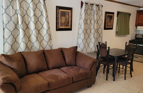 Half Moon Bay Apartment | FULLY FURNISHED APARTMENT 2 MINUTES FROM RESTAURANTS AND BEACH