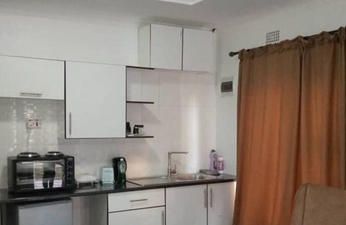 Lusaka Apartment | Fully furnished exclusive Studio