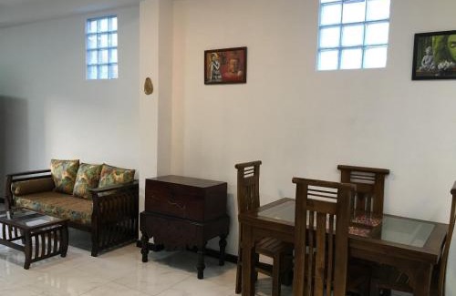 Colombo Apartment | Fully Furnished House For Short Term Rent In Colombo