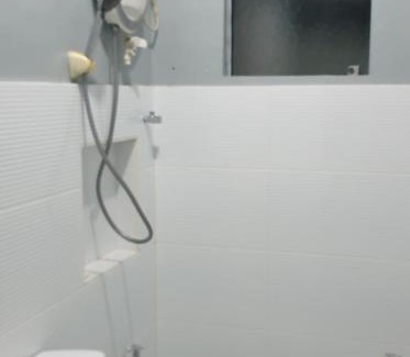 General Santos House | Fully furnished, peaceful and lovely home that is located 2 minutes from the heart of the city.