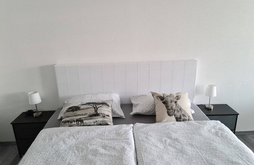 Rathaus Apartment | Fully furnished studio apartment, 47m² large, directly in the city center, with balcony!!!
