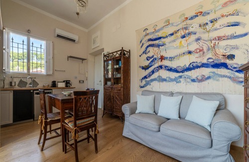 Trastevere Apartment | Fully outfitted pied-à-terre in cozy Trastevere - Wifi, Heating, A/C