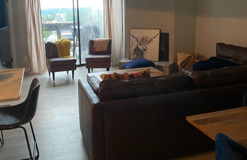 Osage Beach Condo | Fully remodeled top unit condo with great lake views from the deck and balcony.