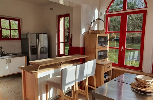 La Boissiere-Ecole House | Fully renovated forest house 60kms from Paris