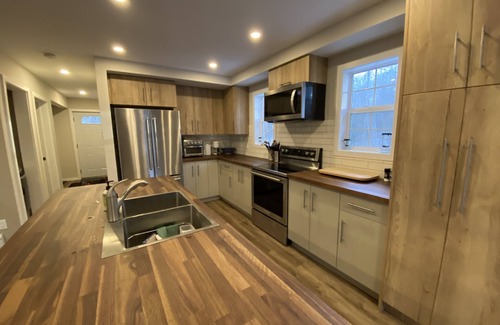 Machar Cottage | Fully renovated 4 season cottage on pristine lake