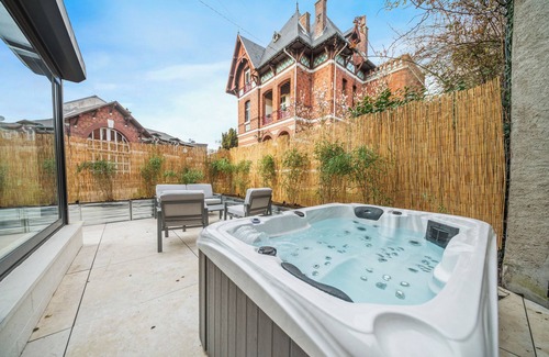Pont-a-Mousson House | Fully renovated 1875 character house with private Jacuzzi and terrace.