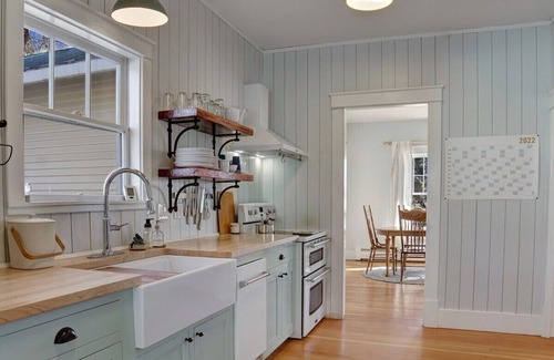 Montrose House | Fully Renovated Historic 1920's Bungalow on 1-acre/Pet Friendly!