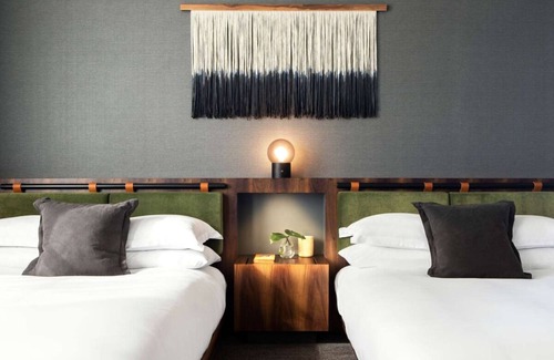 Downtown Seattle Hotel | Fun and Comfort in Seattle! 3 Relaxing Units, Bike Rental, Pet-Friendly Stay!