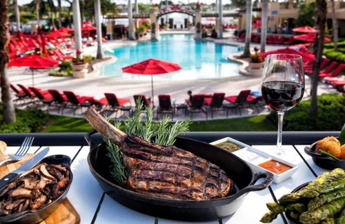 Hunt Club Resort | Fun for the Whole Family! 2 Family-Friendly Units, Near Port of Palm Beach, Pool