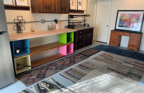 Bloomington House | Fun & Funky! Stay in a functioning fine art archive-Blocks from the IU campus.