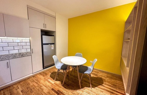 San Nicolas Apartment | Functional studio apartment, Congress area