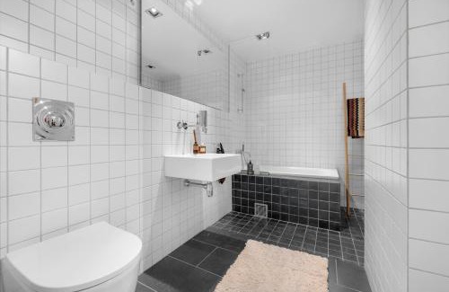 Tromso House | Funkisvilla med panoramautsikt