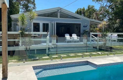 Mudjimba House | Funky Beach House in Mudjimba - Sunshine Coast