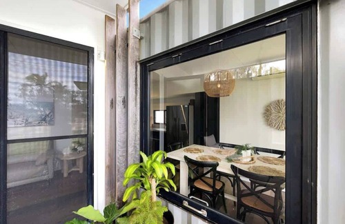 Buddina House | Funky Beachfront House Opposite Kawana Surf Club