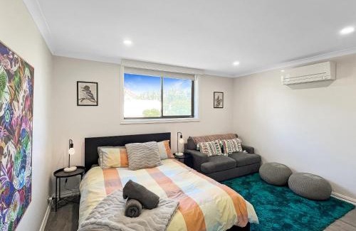 Fitzroy Apartment | Funky Fitzroy apartment so close to the action