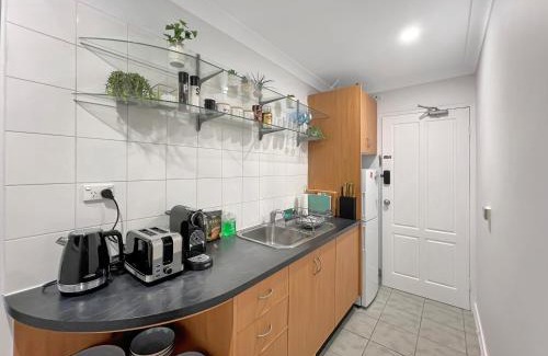 Fitzroy Apartment | Funky Fitzroy apartment so close to the action