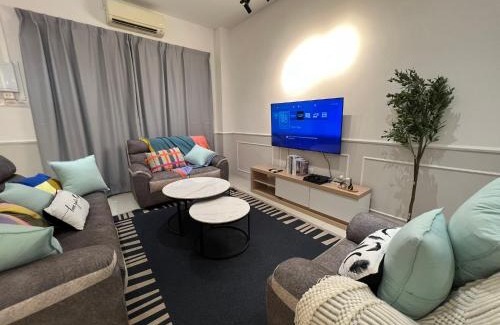 Kuantan House | FunkyVila5 16PX 4BR Near188Tower, Artstreet, HTTA