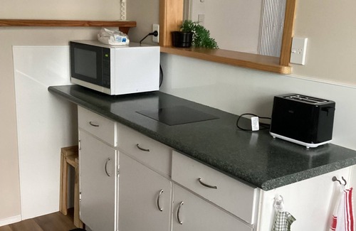 Taumarunui House | Funski Lodge, sleeps 10, Where Adventure Begins