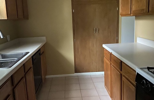 Pleasant Prairie House | Furnished 2 Bedroom Ranch in Pleasant Prairie