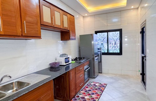 Douala Apartment | Furnished 3-bedroom apartment AKWA (Appart 101). KGV PRESTIGE RESIDENCE (DOUALA)