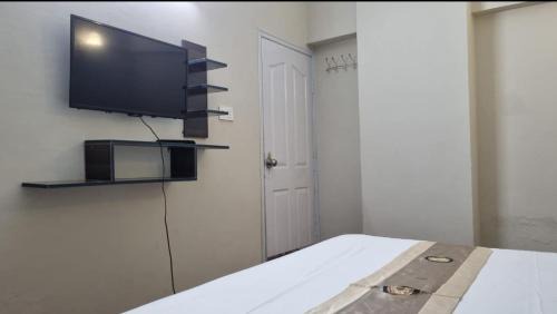 Karachi Apartment | Furnished One Bedroom appartment with kitchen