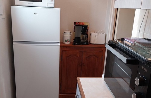 Greoux-les-Bains Apartment | Furnished studio to rent for spa treatments or vacations pets welcome