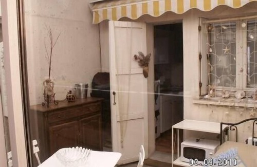 Mers-les-Bains Apartment | Furnished studio overlooking the sea at Mers-les-Bains