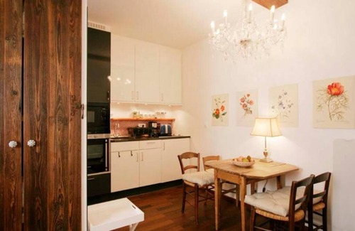 Quartier de la Monnaie Apartment | Furnished studio, Paris, Saint Germain, Pont Neuf
