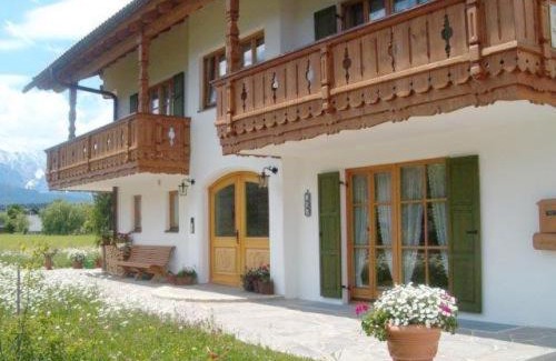 Kruen Apartment | Gästehaus Bernhard