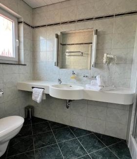 Saarwellingen Hotel | Gästehaus Kliebenstein