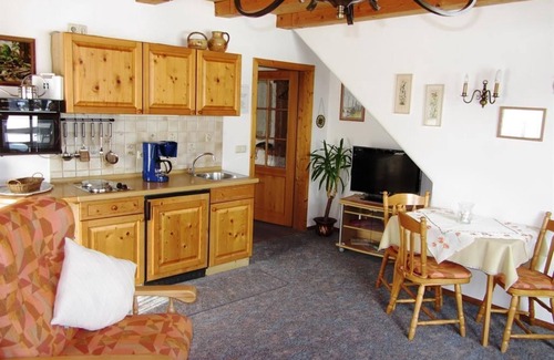 Bad Bayersoien Apartment | Gästehaus Schönblick - Apartment Edelweiss
