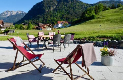 Rofleuten Hotel | Gästehaus Sonnenplatzerl