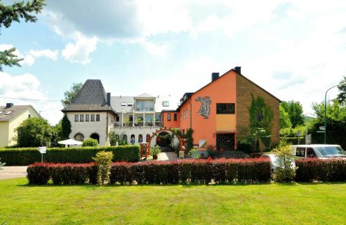 Longuich Hotel | Gästehaus Wein im Turm