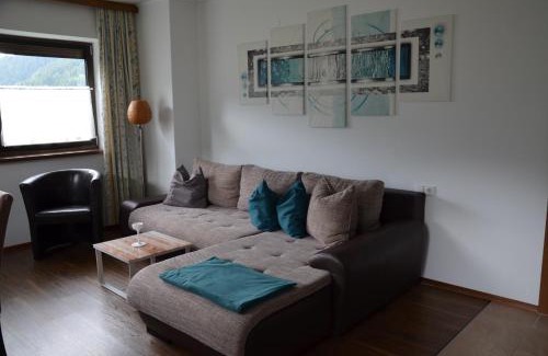 Schlitters Apartment | Gästehaus Wildauer
