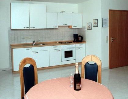Bad Buchau Apartment | Gästehaus Zum See Nummer 3