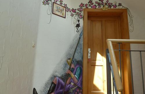 Lockwitz House | Gästezimmer am Märchenbrunnen