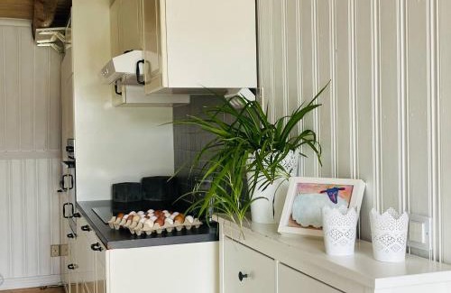 Jamjo Apartment | Gårdshuset i Kråkerum!