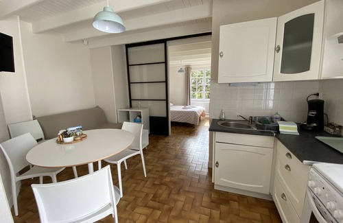 Jard-sur-Mer Apartment | Gîte 2/4 Pers La Guittière Dans Résidence de Charme, au Calme