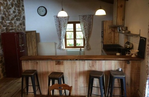 Arlempdes House | Gîte Arlempdes, 4 pièces, 9 personnes - FR-1-582-114