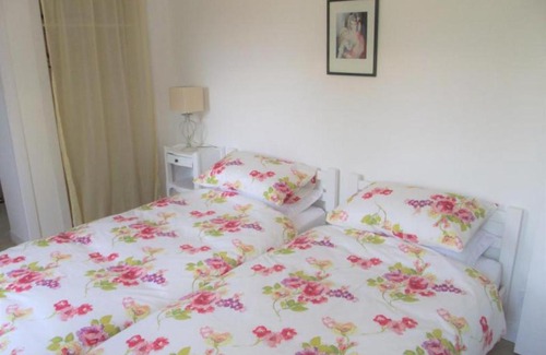 Asnieres sur Vegre House | Gîte Asnières-sur-Vègre, 3 pièces, 4 personnes - FR-1-410-241